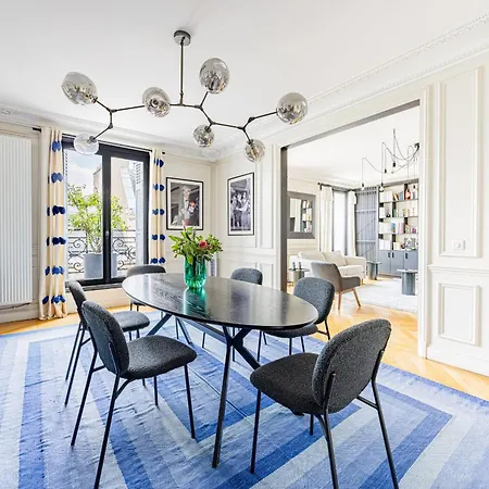 Appartamento Montaigne Champs-elysees Parigi