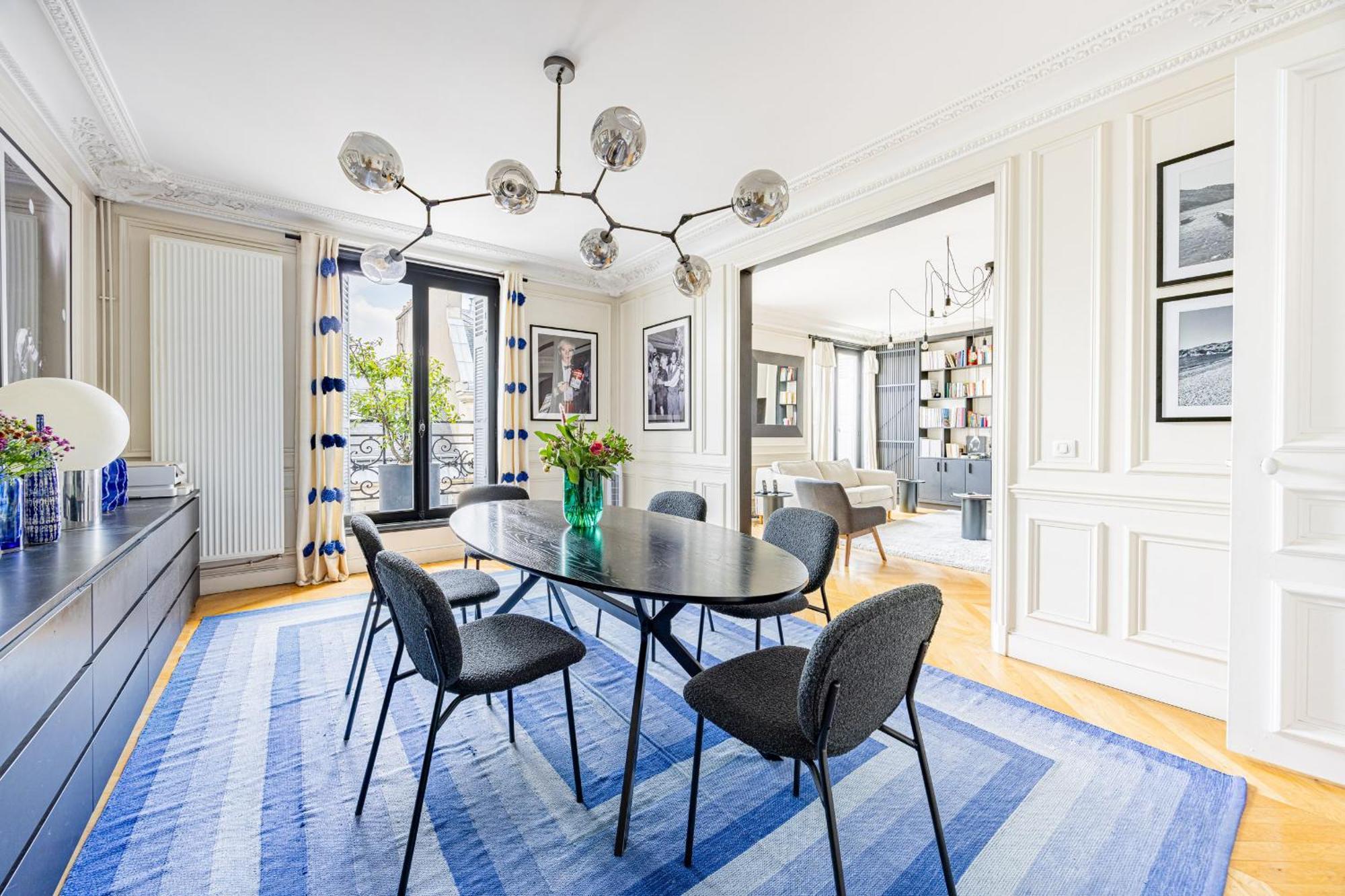 Appartamento Montaigne Champs-elysees Parigi